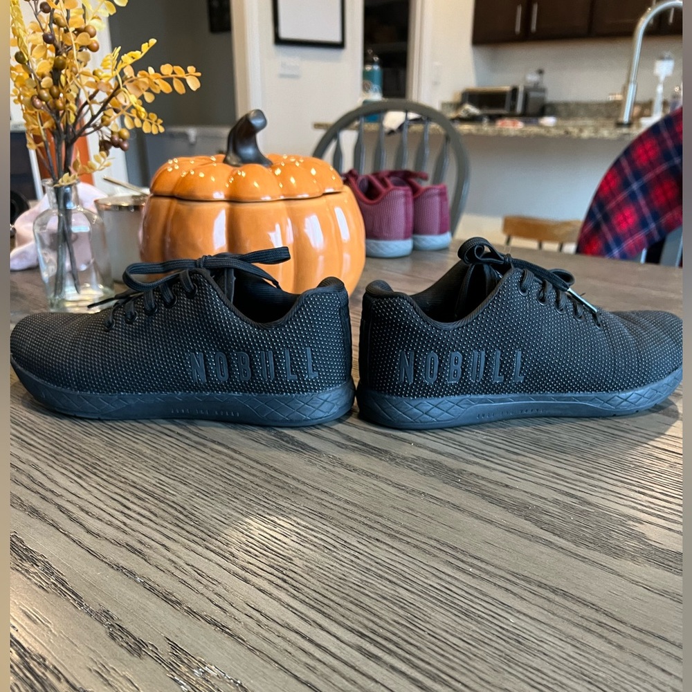 Women’s size 8 NoBull trainers (super fabric)